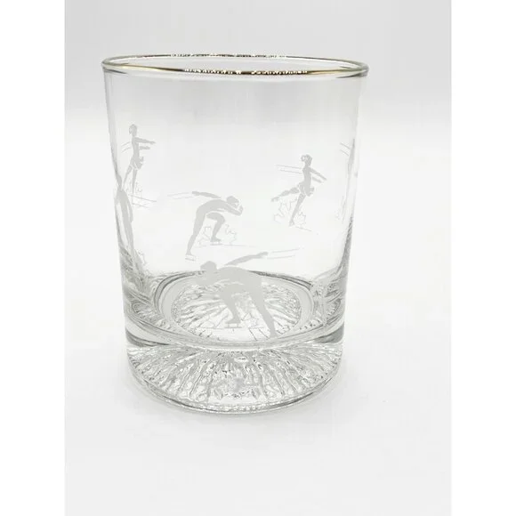 Set of Eight Vintage 1988 Calgary Winter Olympics Skating Rocks Whiskey Glasses - Picture 5 of 7